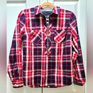 Tommy Hilfiger Women's Red and Blue Checkered Shirt Plaid Long Sleeves Size XS.